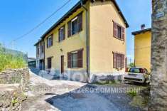 Foto Villa a schiera in vendita a Cadegliano Viconago