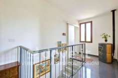 Foto Villa a schiera in vendita a Cadegliano Viconago