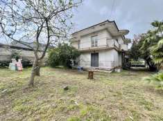 Foto Villa a schiera in vendita a Calvizzano