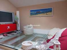 Foto Villa a schiera in vendita a Camaiore