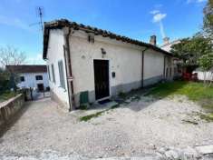 Foto Villa a schiera in vendita a Campello Sul Clitunno - 3 locali 110mq