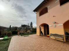 Foto Villa a schiera in vendita a Cannara