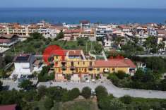Foto Villa a schiera in vendita a Capo D'Orlando