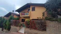 Foto Villa a schiera in vendita a Cappelle Sul Tavo - 5 locali 120mq