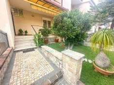 Foto Villa a schiera in vendita a Capua