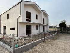 Foto Villa a schiera in vendita a Carmignano Di Brenta