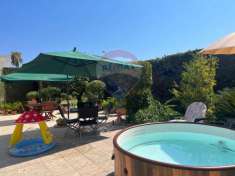 Foto Villa a schiera in vendita a Carovigno