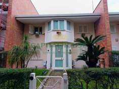 Foto Villa a schiera in vendita a Caserta