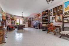 Foto Villa a schiera in vendita a Cassano Delle Murge - 6 locali 168mq