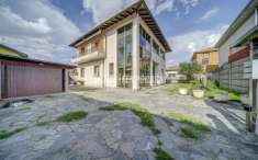 Foto Villa a schiera in vendita a Cassano Magnago