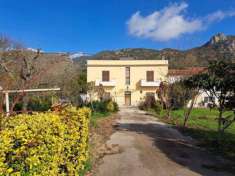 Foto Villa a schiera in vendita a Cassino - 5 locali 287mq