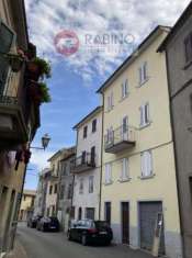 Foto Villa a schiera in vendita a Castell'Azzara