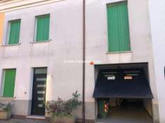Foto Villa a schiera in vendita a Castellucchio - 4 locali 107mq