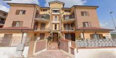 Foto Villa a schiera in vendita a Castelluccio Dei Sauri