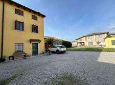 Foto Villa a schiera in vendita a Castelnuovo Del Garda
