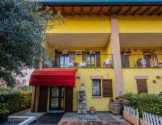 Foto Villa a schiera in vendita a Castelvetro Di Modena