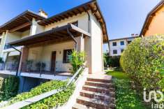 Foto Villa a schiera in vendita a Castiglione Delle Stiviere