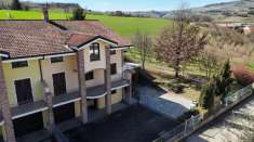 Foto Villa a schiera in vendita a Castiglione Falletto