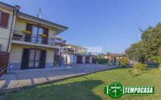 Foto Villa a schiera in vendita a Cava Manara