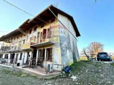 Foto Villa a schiera in vendita a Cerrione - 4 locali 70mq