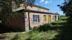 Foto Villa a schiera in vendita a Cesenatico - 17 locali 450mq