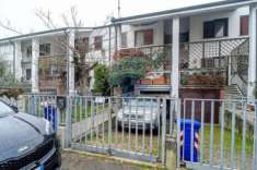 Foto Villa a schiera in vendita a Collecchio - 4 locali 196mq