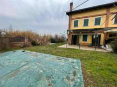 Foto Villa a schiera in vendita a Comazzo - 5 locali 170mq