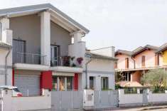 Foto Villa a schiera in vendita a Correggio