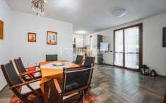 Foto Villa a schiera in vendita a Correggio
