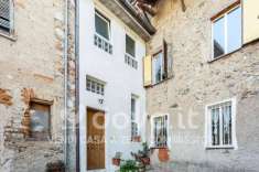 Foto Villa a schiera in vendita a Cuveglio