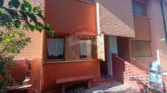 Foto Villa a schiera in vendita a Faeto