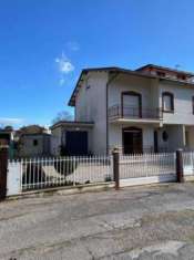 Foto Villa a schiera in vendita a Falerone - 8 locali 177mq