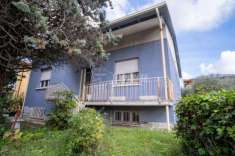 Foto Villa a schiera in vendita a Fano
