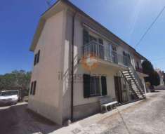 Foto Villa a schiera in vendita a Fano