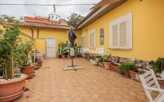 Foto Villa a schiera in vendita a Fiumicino