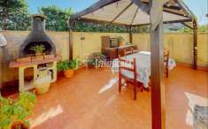 Foto Villa a schiera in vendita a Fiumicino