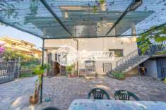 Foto Villa a schiera in vendita a Fiumicino