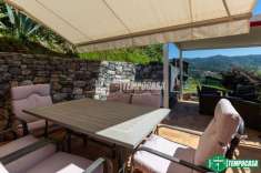 Foto Villa a schiera in vendita a Follo