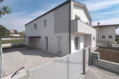Foto Villa a schiera in vendita a Fonte