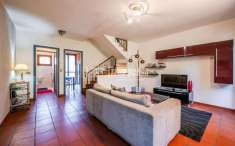 Foto Villa a schiera in vendita a Fontevivo