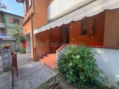 Foto Villa a schiera in vendita a Gallicano