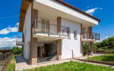 Foto Villa a schiera in vendita a Giaveno