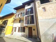 Foto Villa a schiera in vendita a Grantola