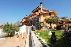 Foto Villa a schiera in vendita a Guidonia Montecelio