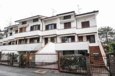 Foto Villa a schiera in vendita a Inverigo