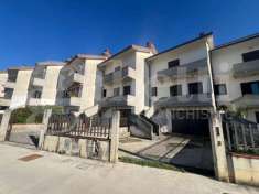 Foto Villa a schiera in vendita a Isernia