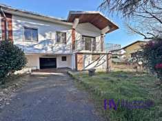 Foto Villa a schiera in vendita a Ispra