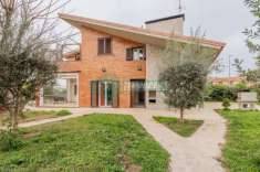 Foto Villa a schiera in vendita a Ladispoli