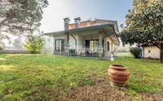 Foto Villa a schiera in vendita a Lainate