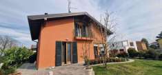 Foto Villa a schiera in vendita a Lambrugo